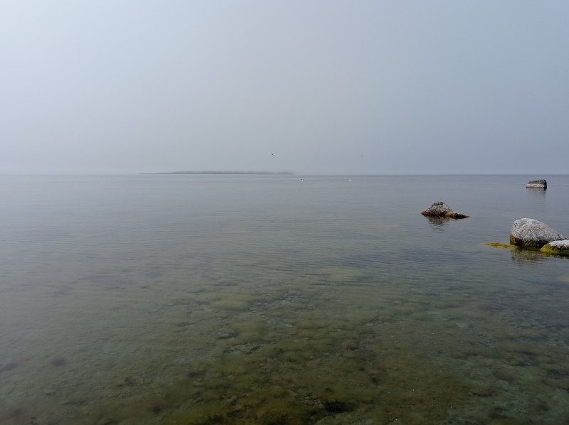 2024-05-09 13.37 Karlsö.jpg (2.96 MiB) 2818 keer bekeken Karlsö-eilanden verscholen door 'zeevlam'